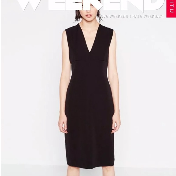 black fitted shift dress